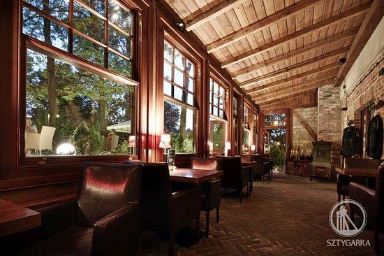 Kawiarnia Pod Wieżą KOMPLEKS SZTYGARKA